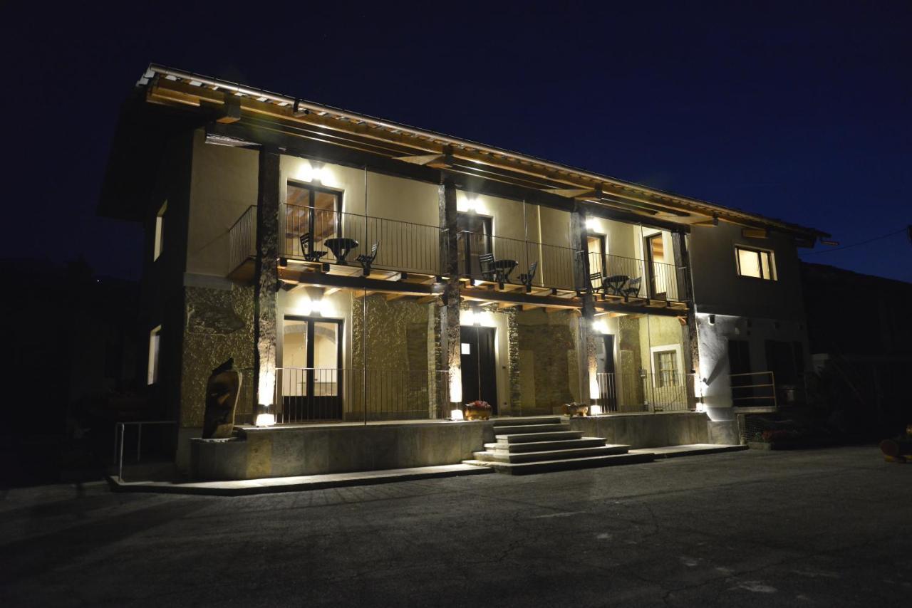 Agriturismo Ai Pruesot Bagnolo Piemonte エクステリア 写真