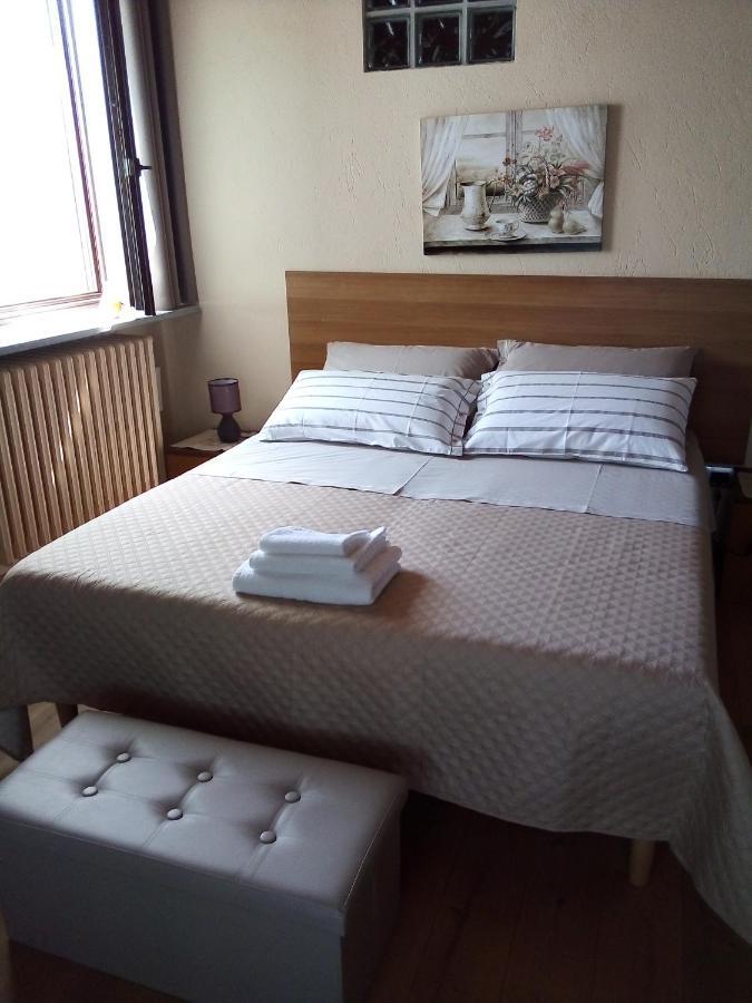 Agriturismo Ai Pruesot Bagnolo Piemonte エクステリア 写真